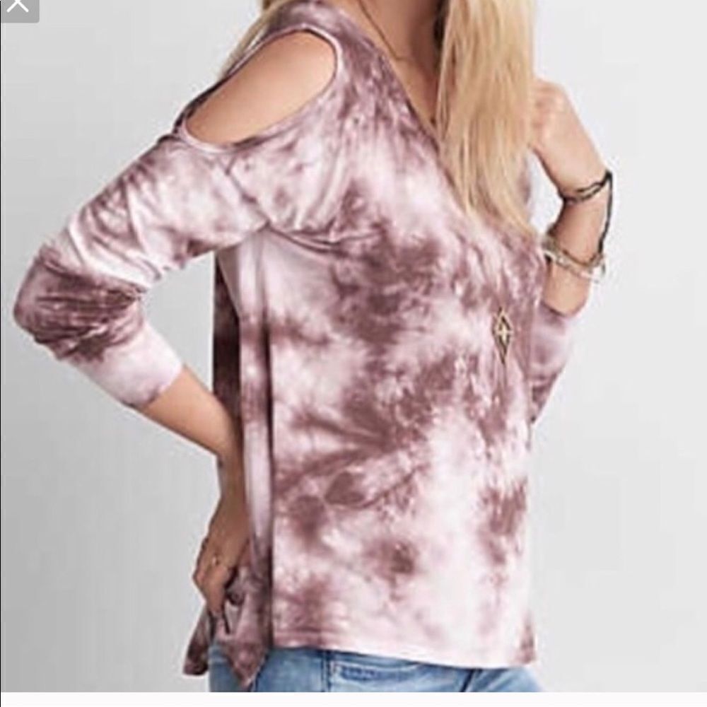 Soft and Sexy American Eagle Top